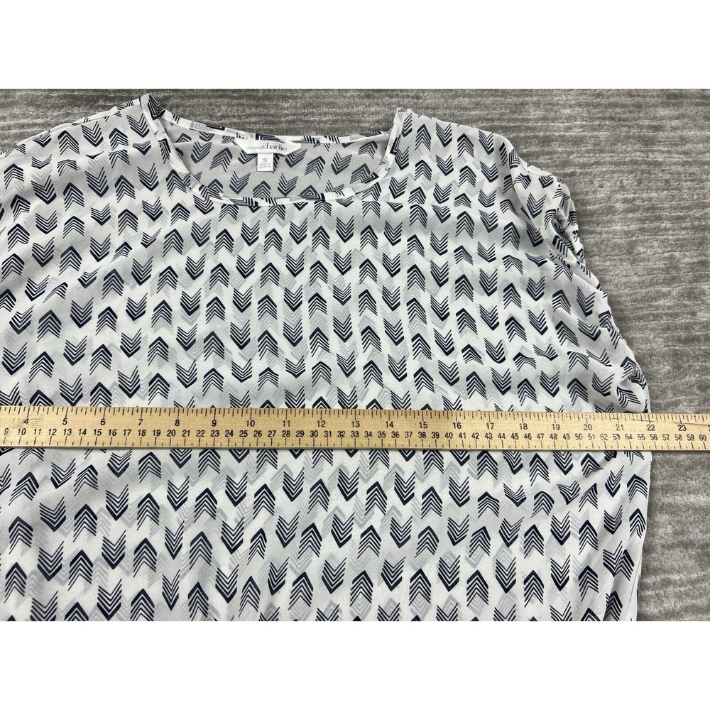 Charming Charlie Blouse Womens S White Navy Chevron Arrow Bubble Hem Cap Sleeve - Picture 3 of 9